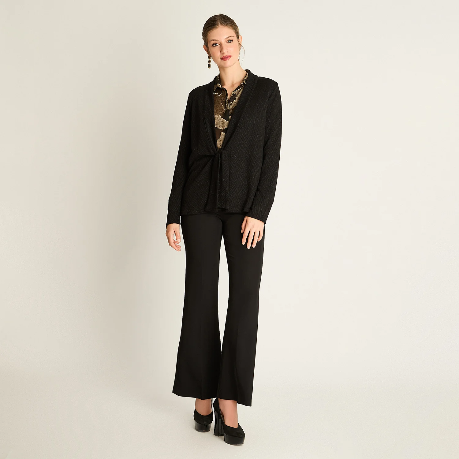 Tapado Negro con Lurex - Image 4