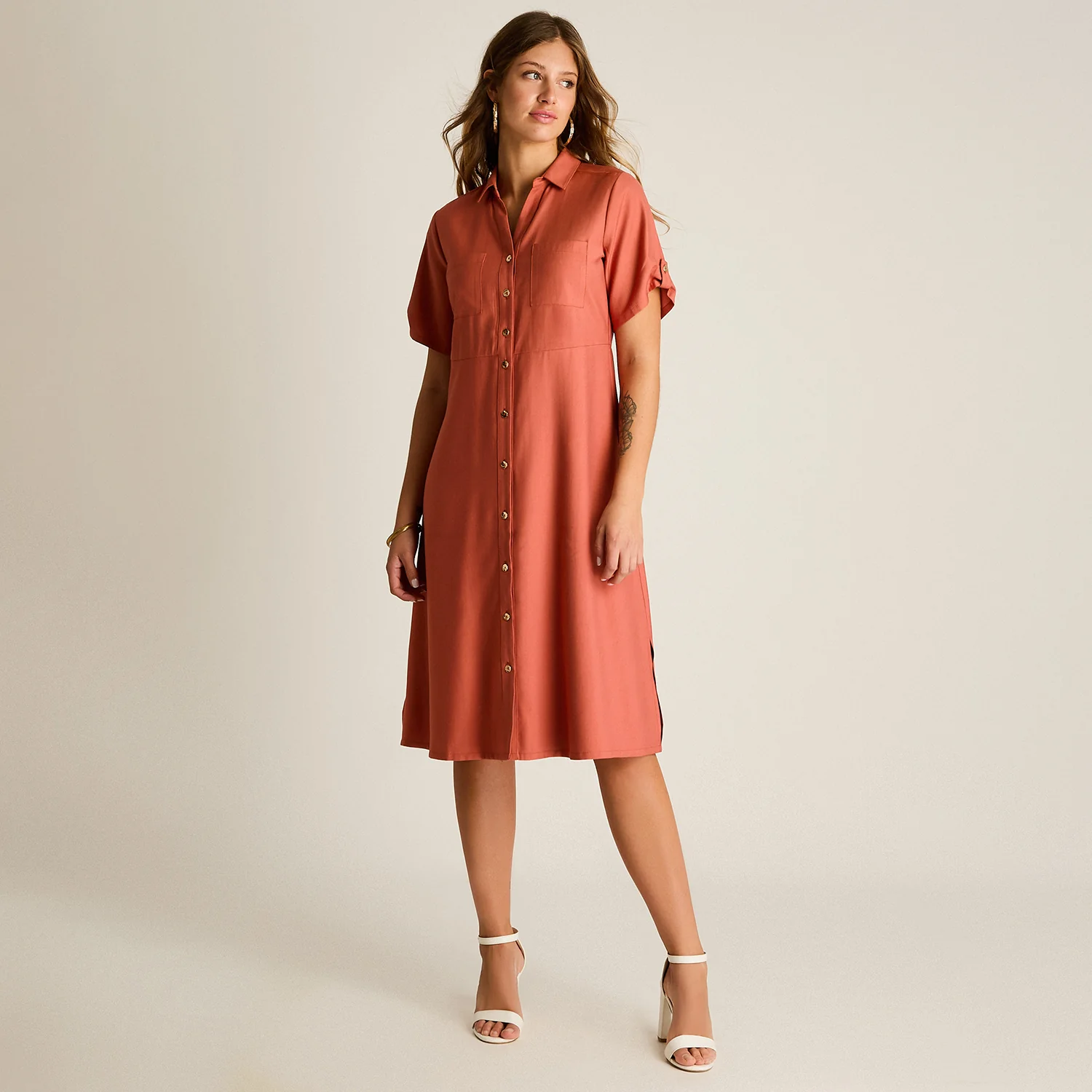 Vestido Midi Terracota Sin Forro Calce Holgado - Image 4